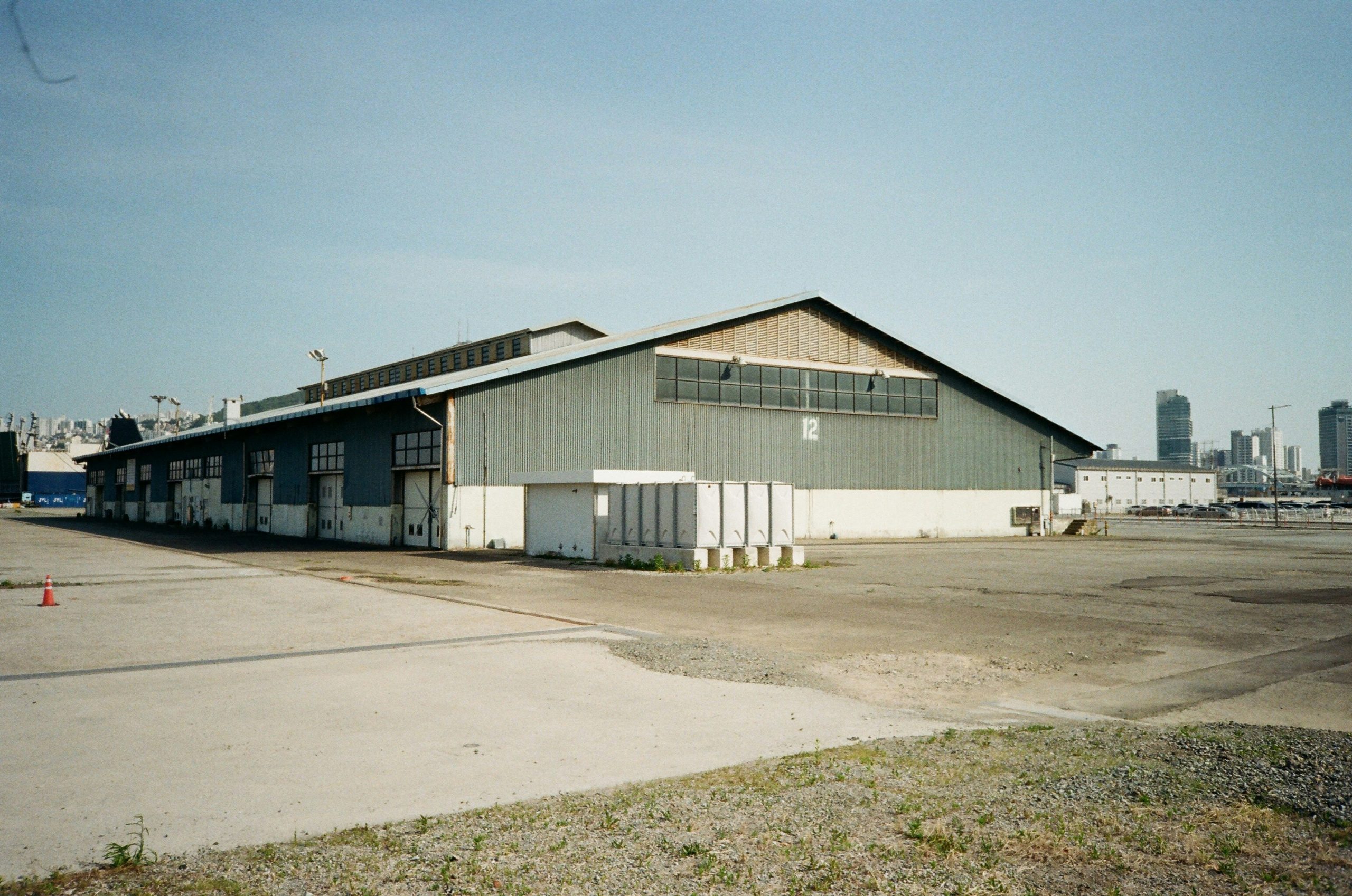 How to List an Industrial Unit for Rent – A Landlord’s Guide
