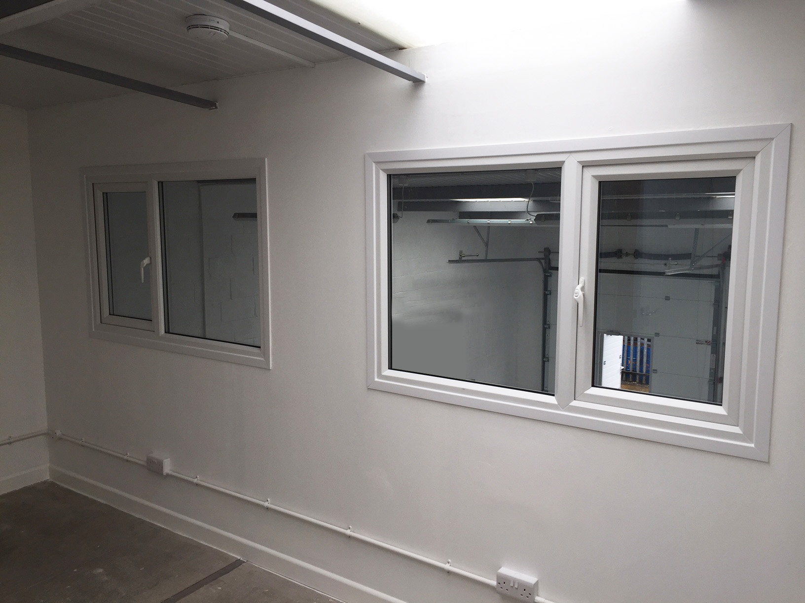 Industrial Unit in Waterlooville - photo 3