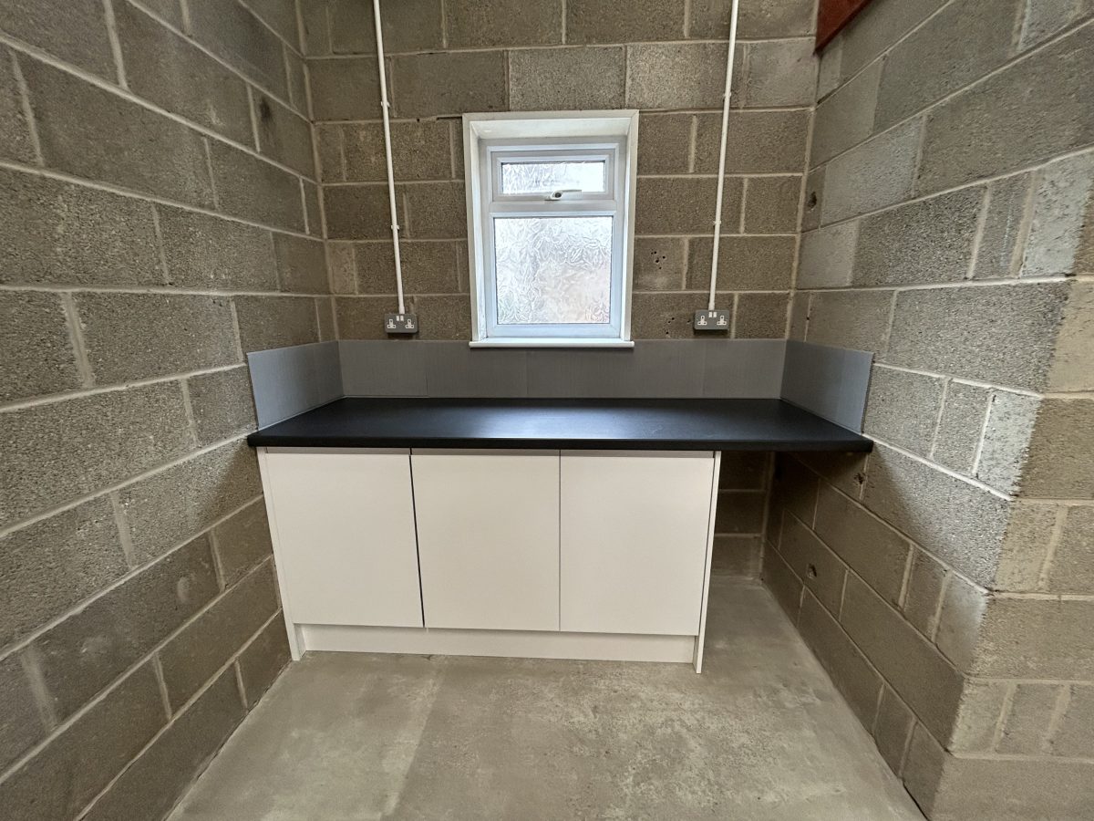 Industrial Unit in Creswell