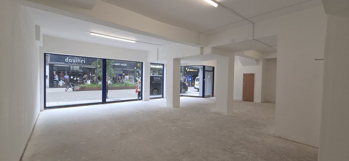 Retail/Shop in Burton on Trent - photo 2