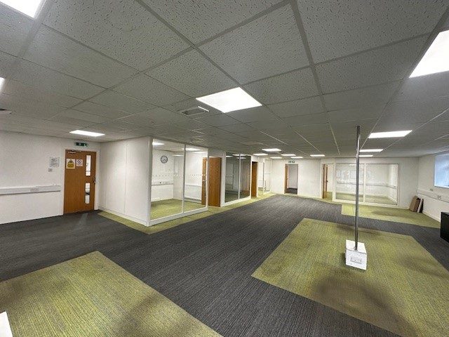 Industrial Unit in Mansfield - photo 3
