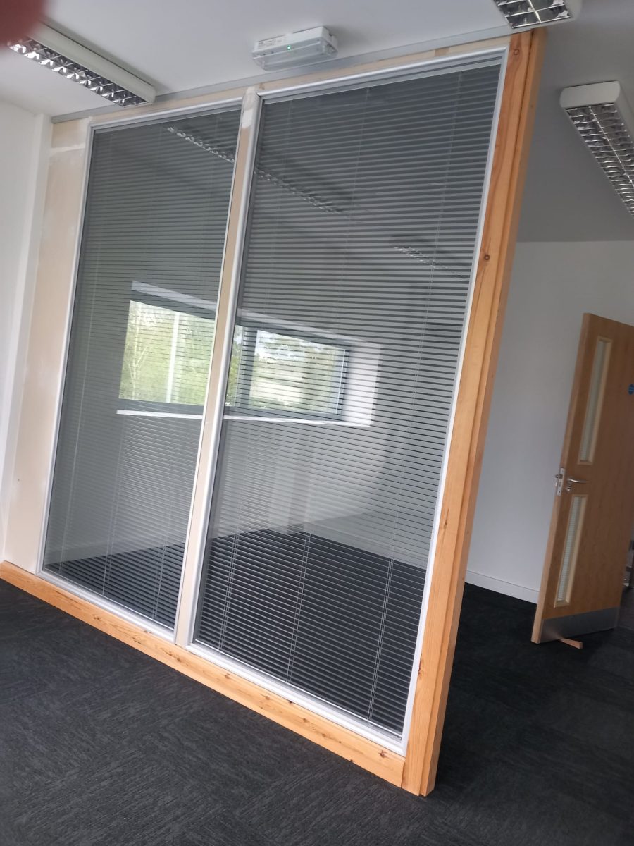 Industrial Unit in Chesterfield, Derbyshire - photo 4