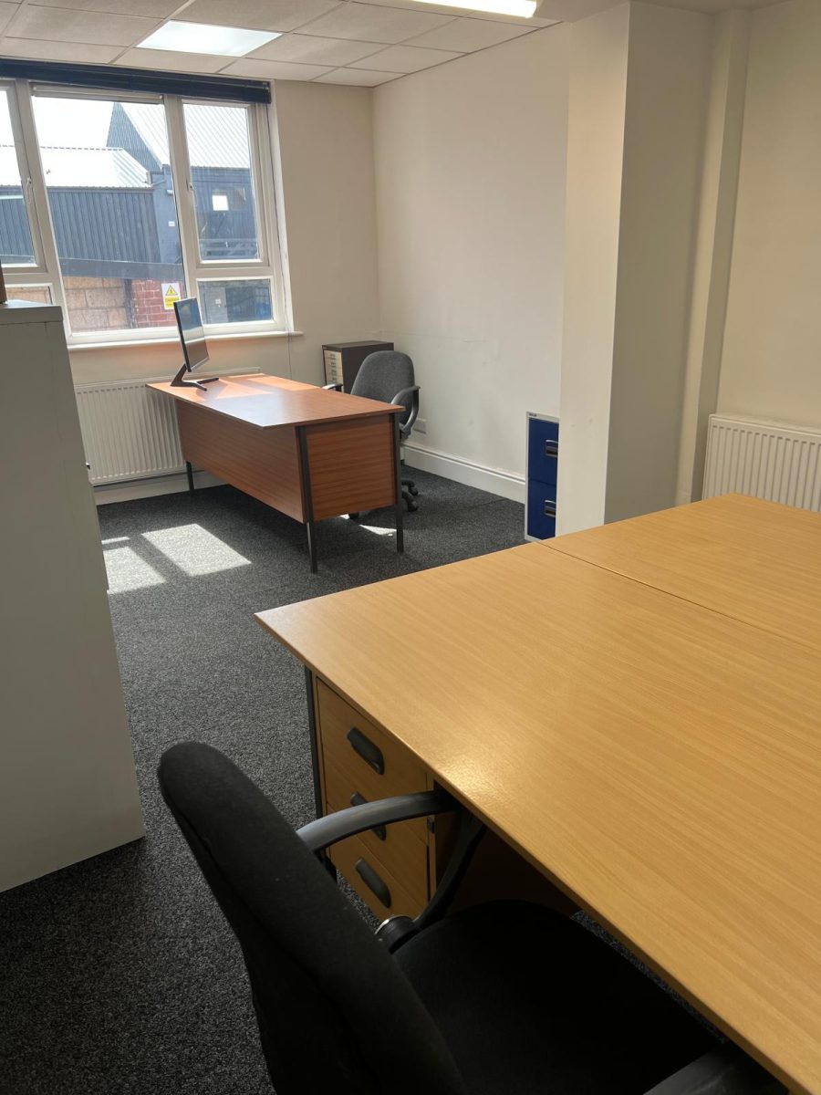 Office in Doncaster - photo 2