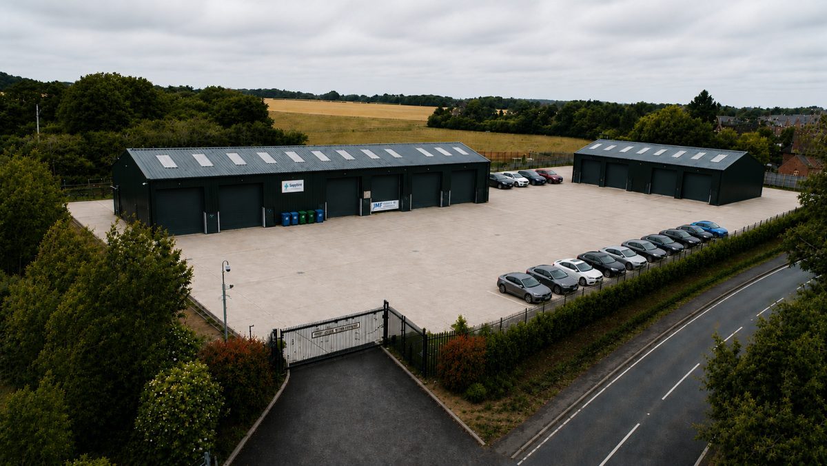 Industrial Unit in Oxford - photo 3