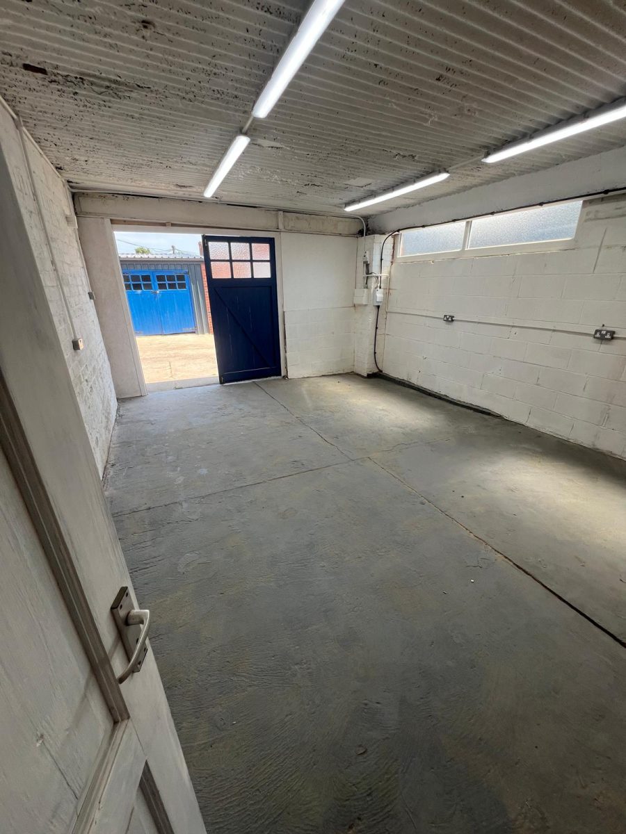 Industrial Unit in Doncaster