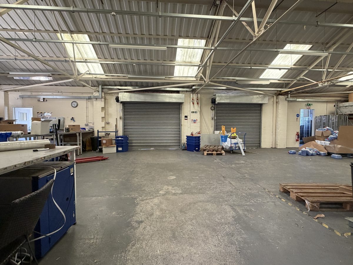 Industrial Unit in Newton Abbot - photo 4