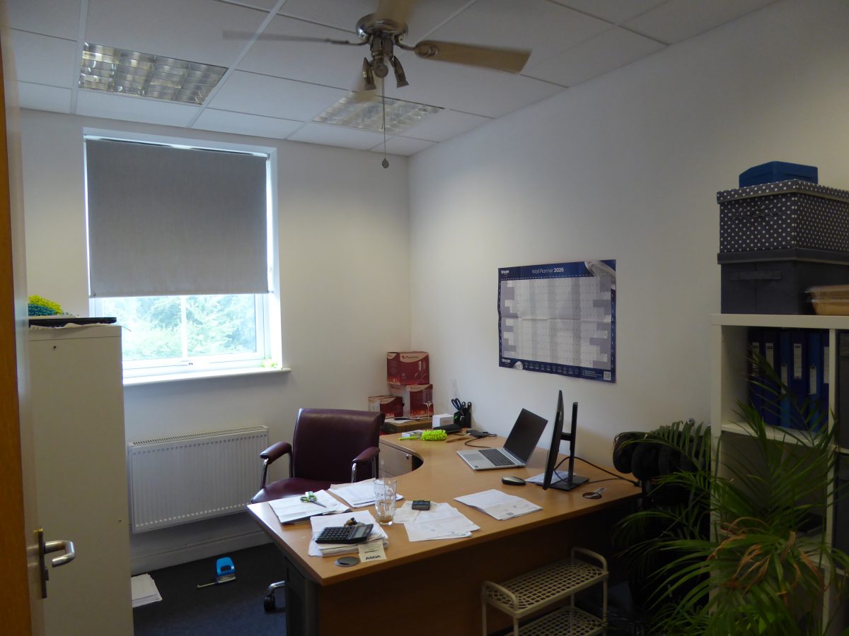 Office in Cannock - photo 3