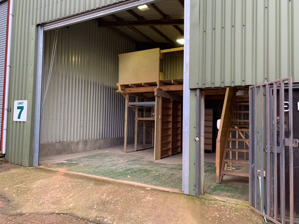 Industrial Unit in Northampton - photo 2