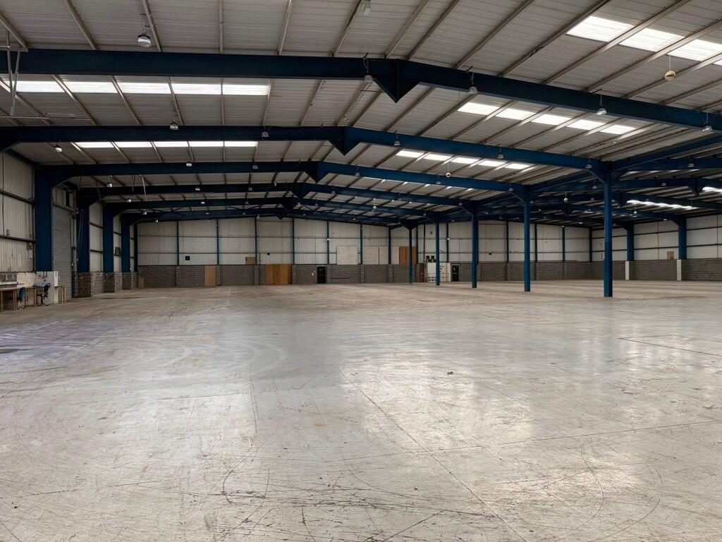 Industrial Unit in Hucknall - photo 2