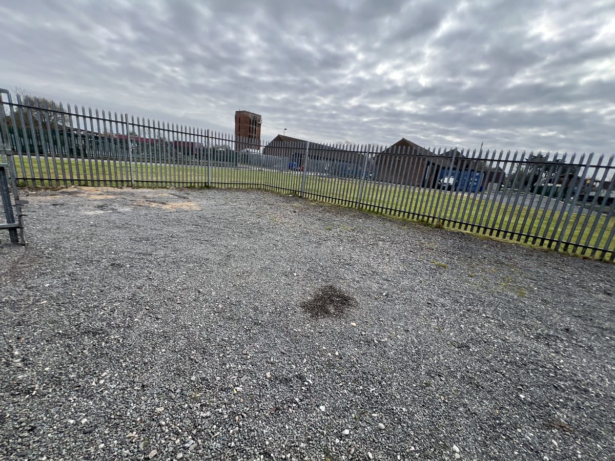 Industrial Unit in Manby - photo 3
