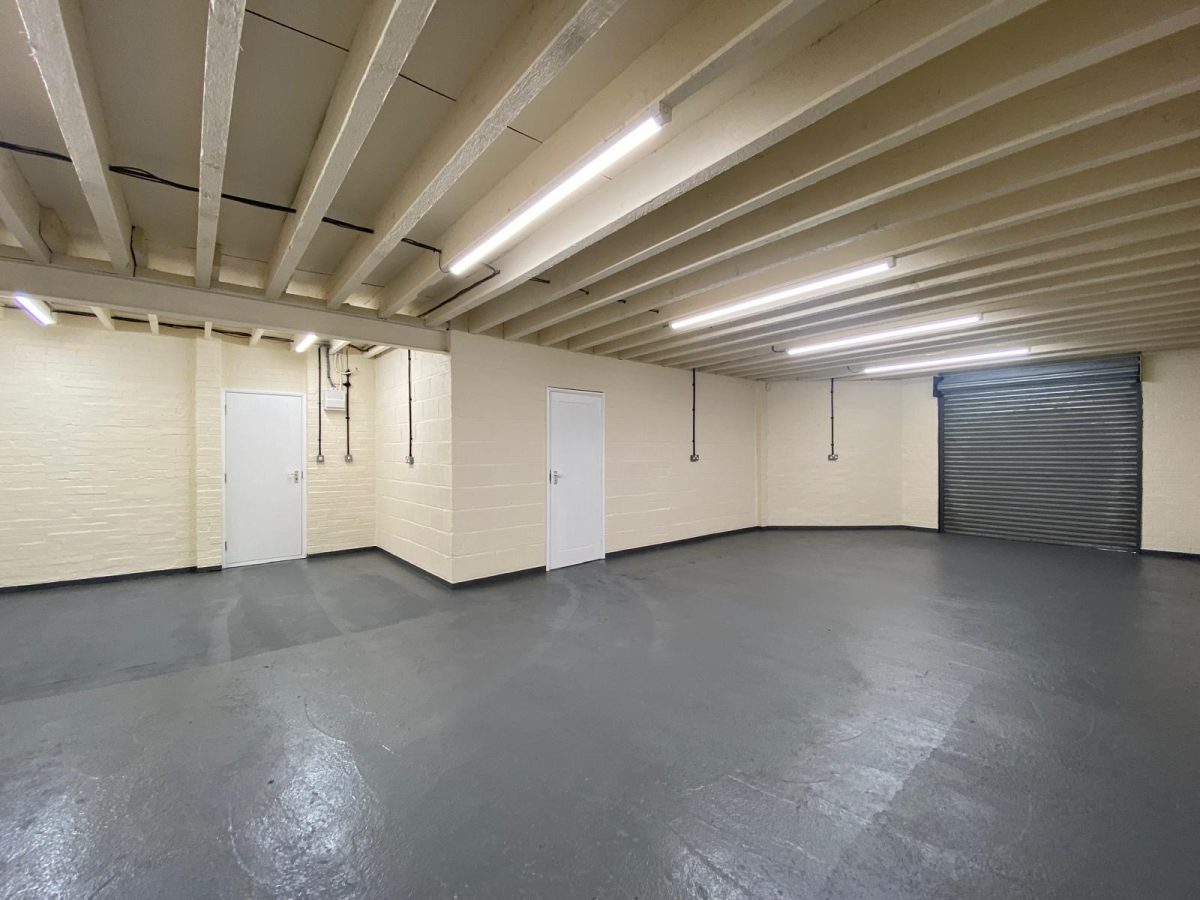 Industrial Unit in Leicester - photo 3