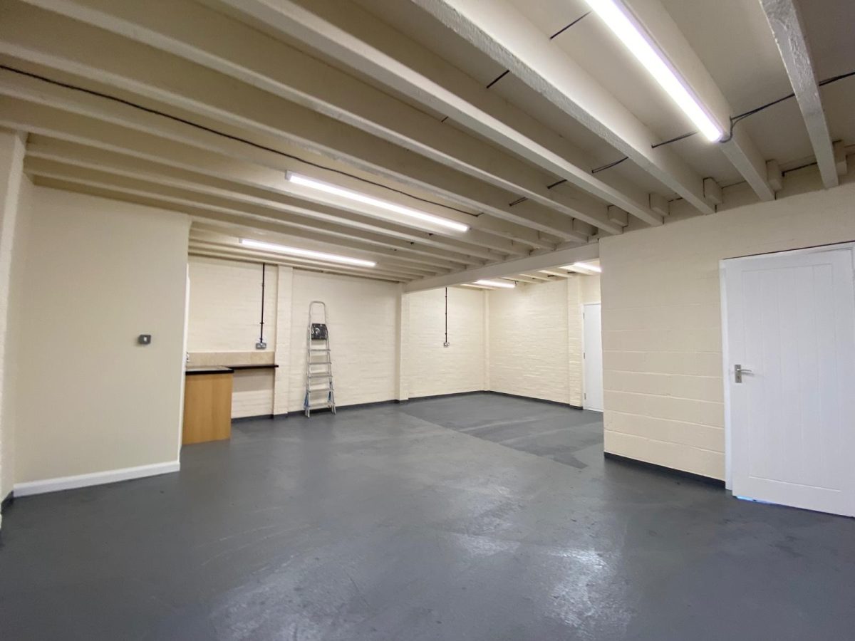Industrial Unit in Leicester - photo 4