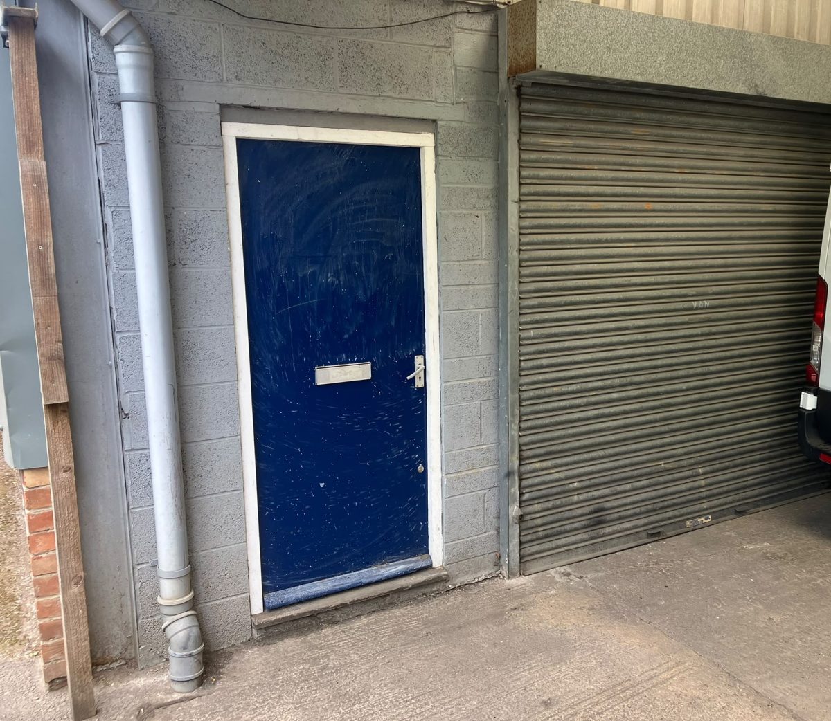 Industrial in Kirkby-in-Ashfield