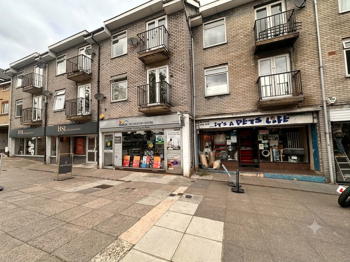Retail/Shop in Caterham - photo 4