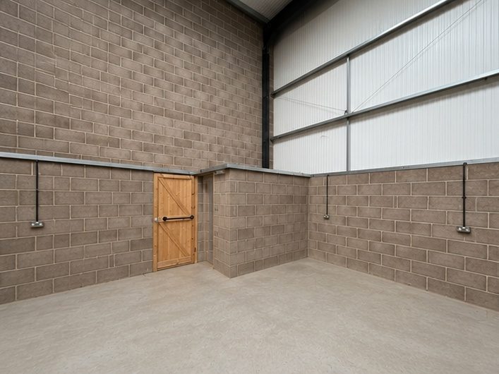 Industrial Unit in Chard - photo 4