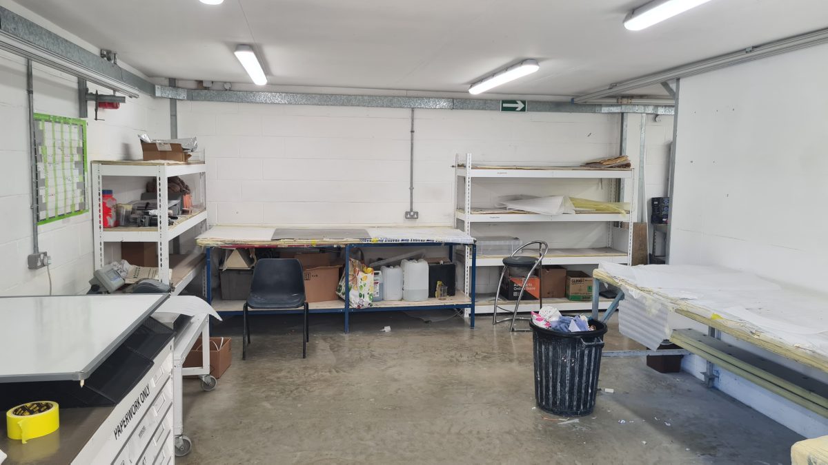 Industrial Unit in Wantage - photo 3
