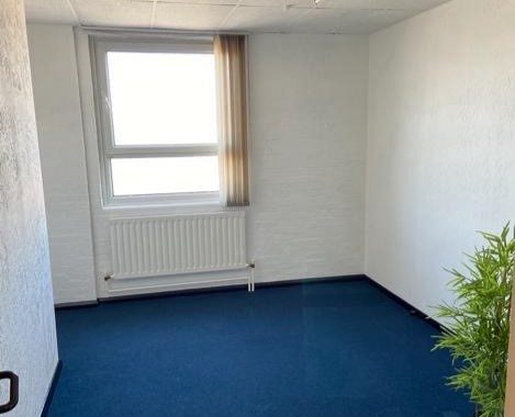 Office in Nottingham - photo 2
