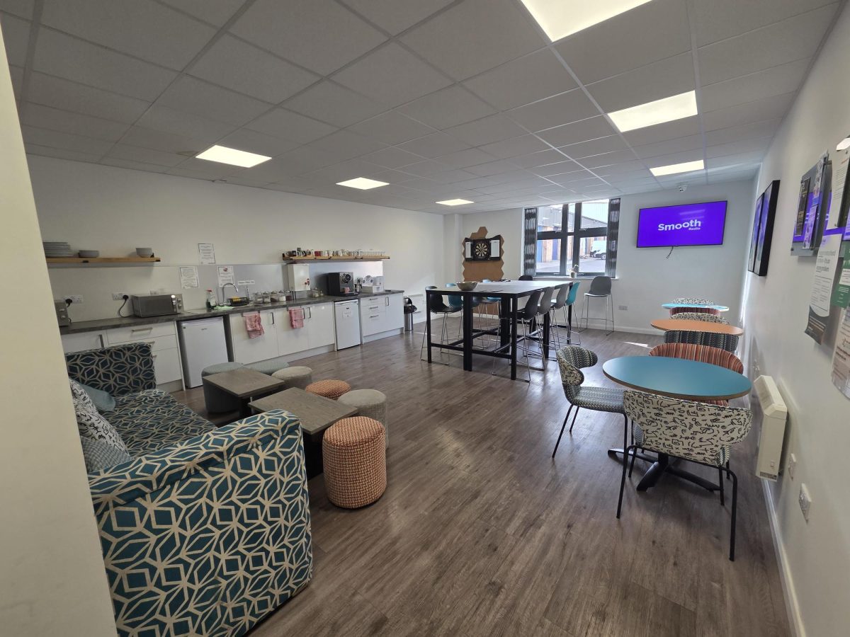 Office in Nuneaton - photo 2