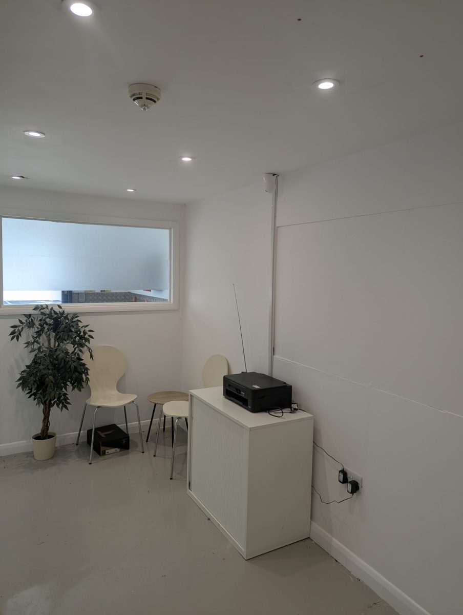 Office in Alton - photo 3