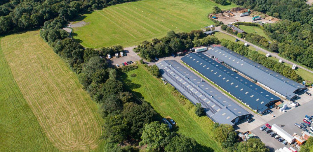 Industrial Unit in Warlingham - photo 3