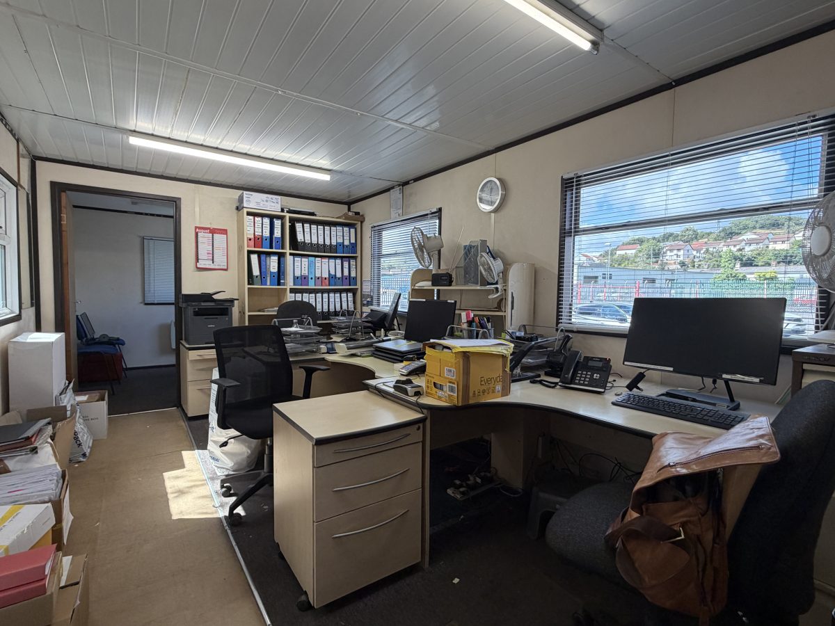 Industrial Unit in Newton Abbot - photo 4