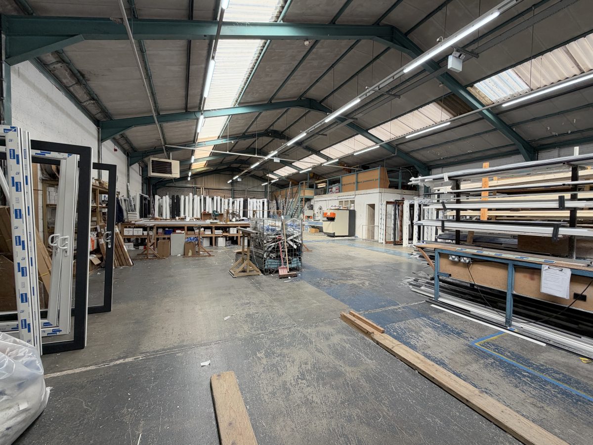 Industrial Unit in Heathfield - photo 2