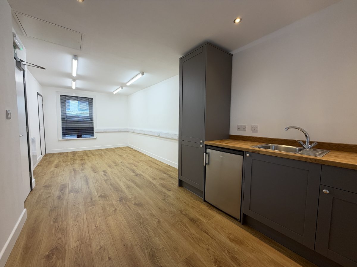 Retail/Shop in Bovey Tracey - photo 4