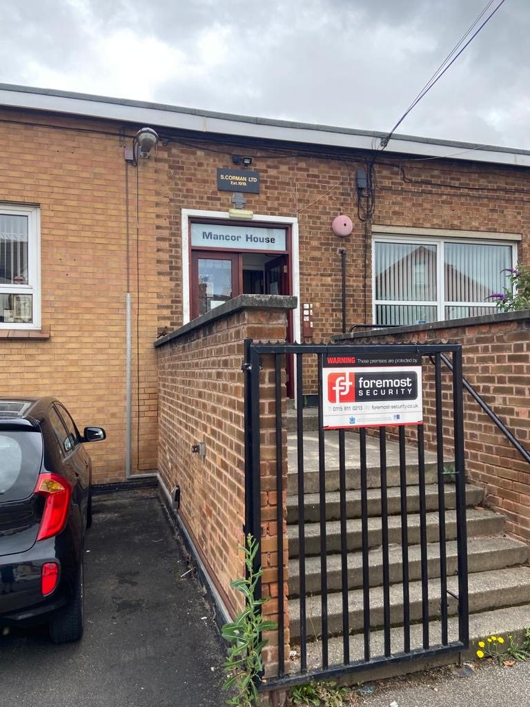 Commercial Property in Nottingham - photo 4