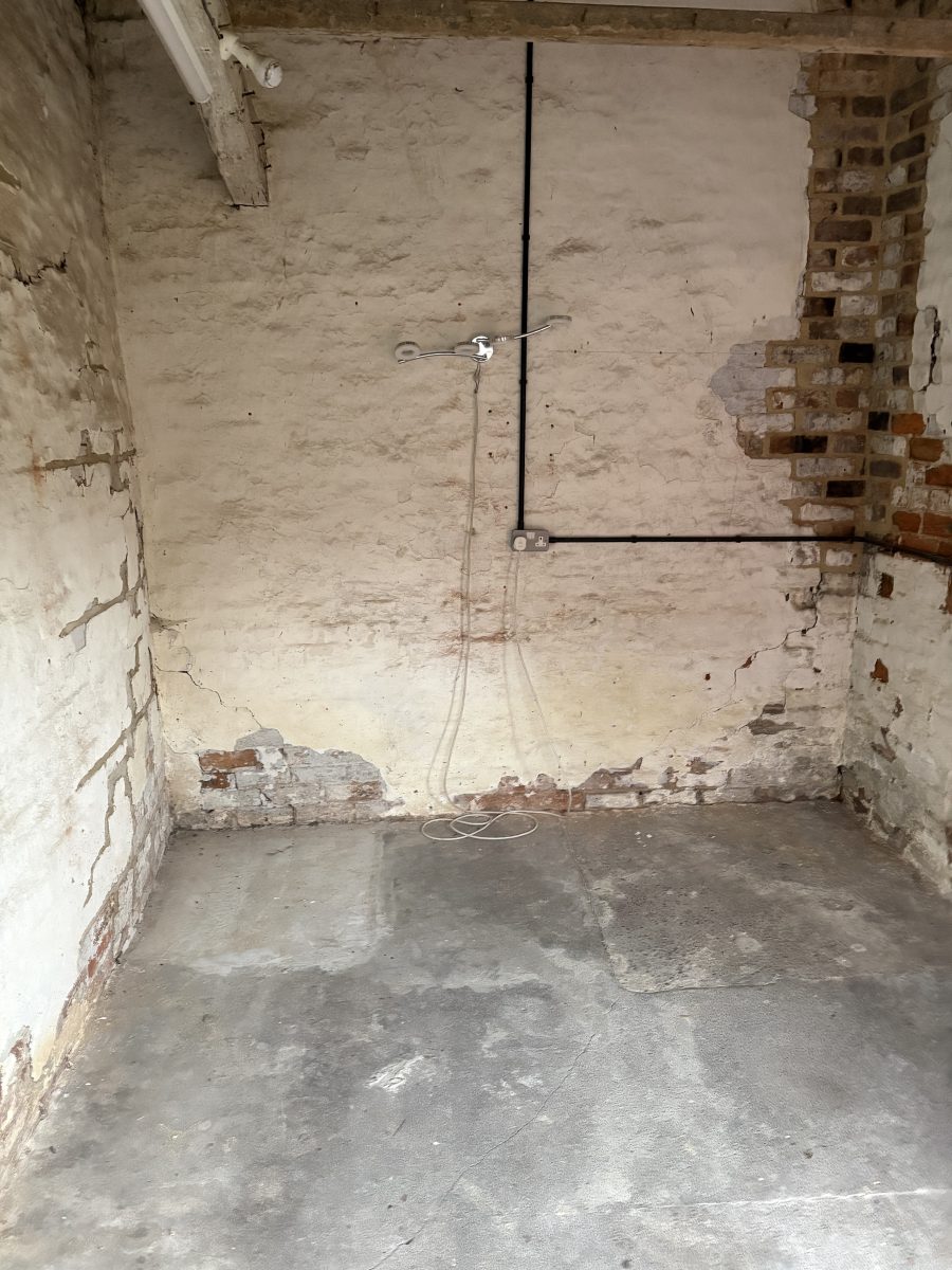 Commercial Property in Altrincham - photo 2