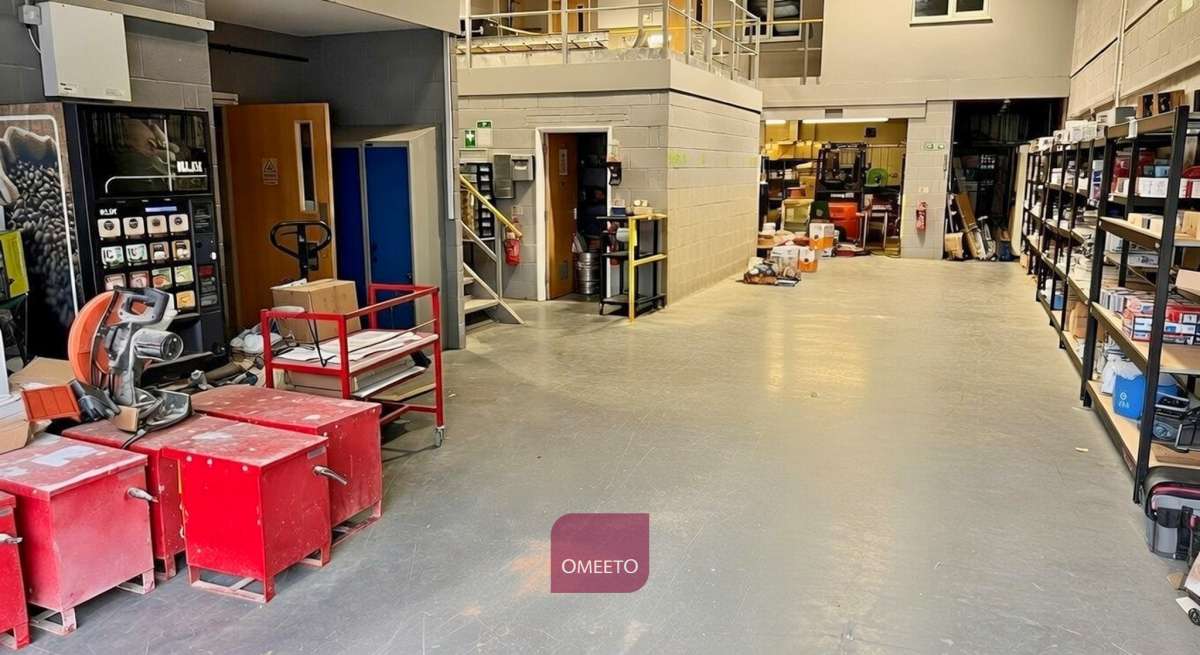 Industrial Unit in Derby - photo 2