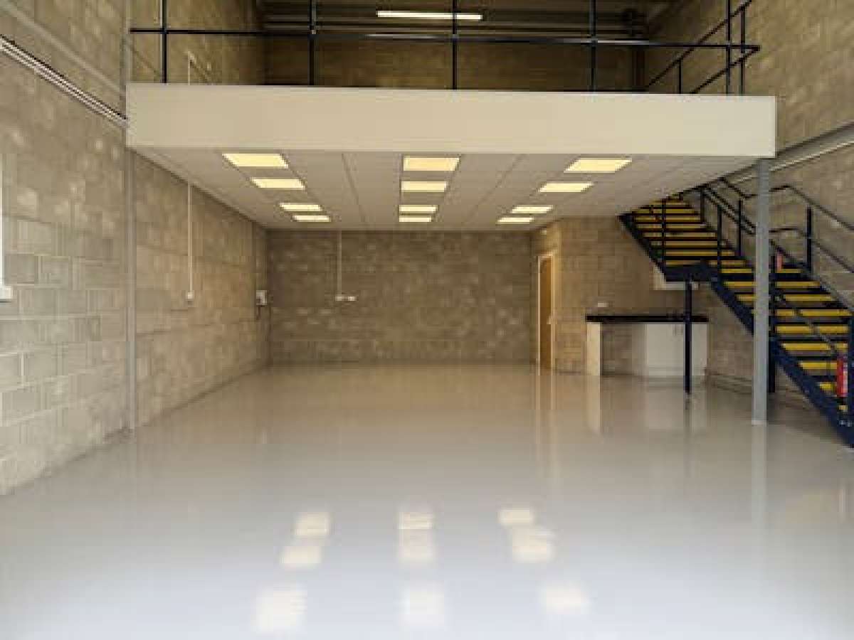 Industrial Unit in Chichester - photo 4