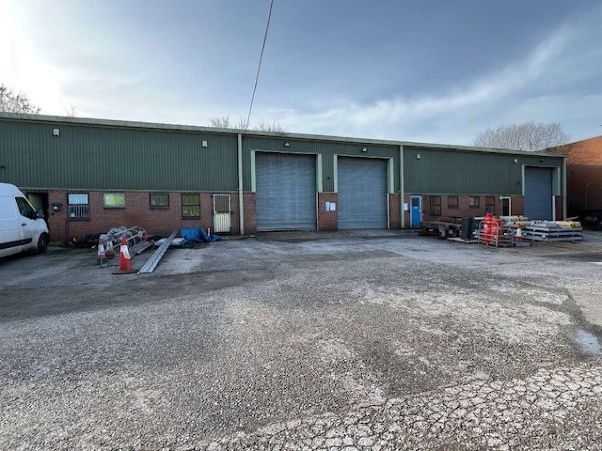 Industrial Unit in Alfreton - photo 2