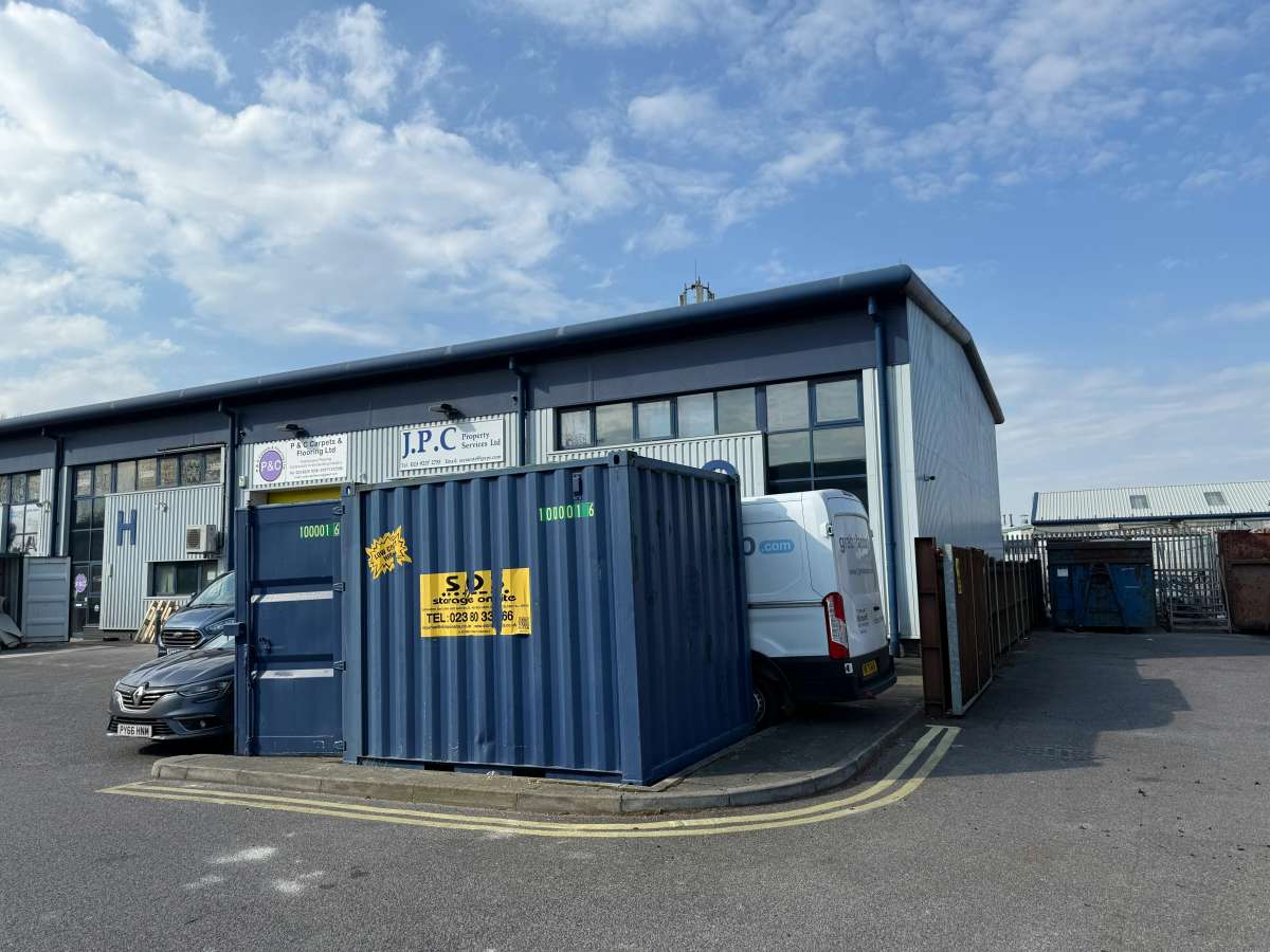 Industrial Unit in Farlington, Portsmouth - photo 2