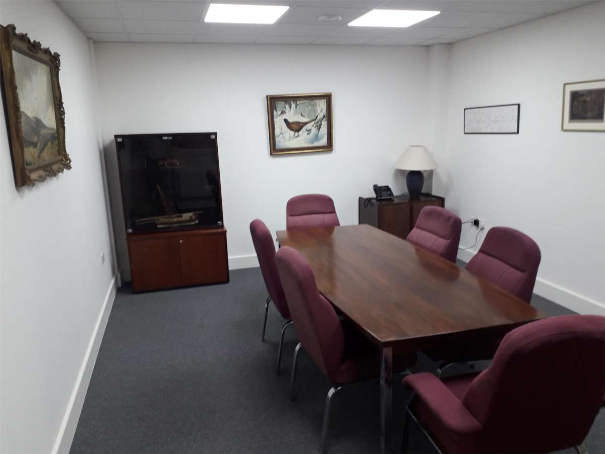 Industrial Unit in Romsey - photo 4