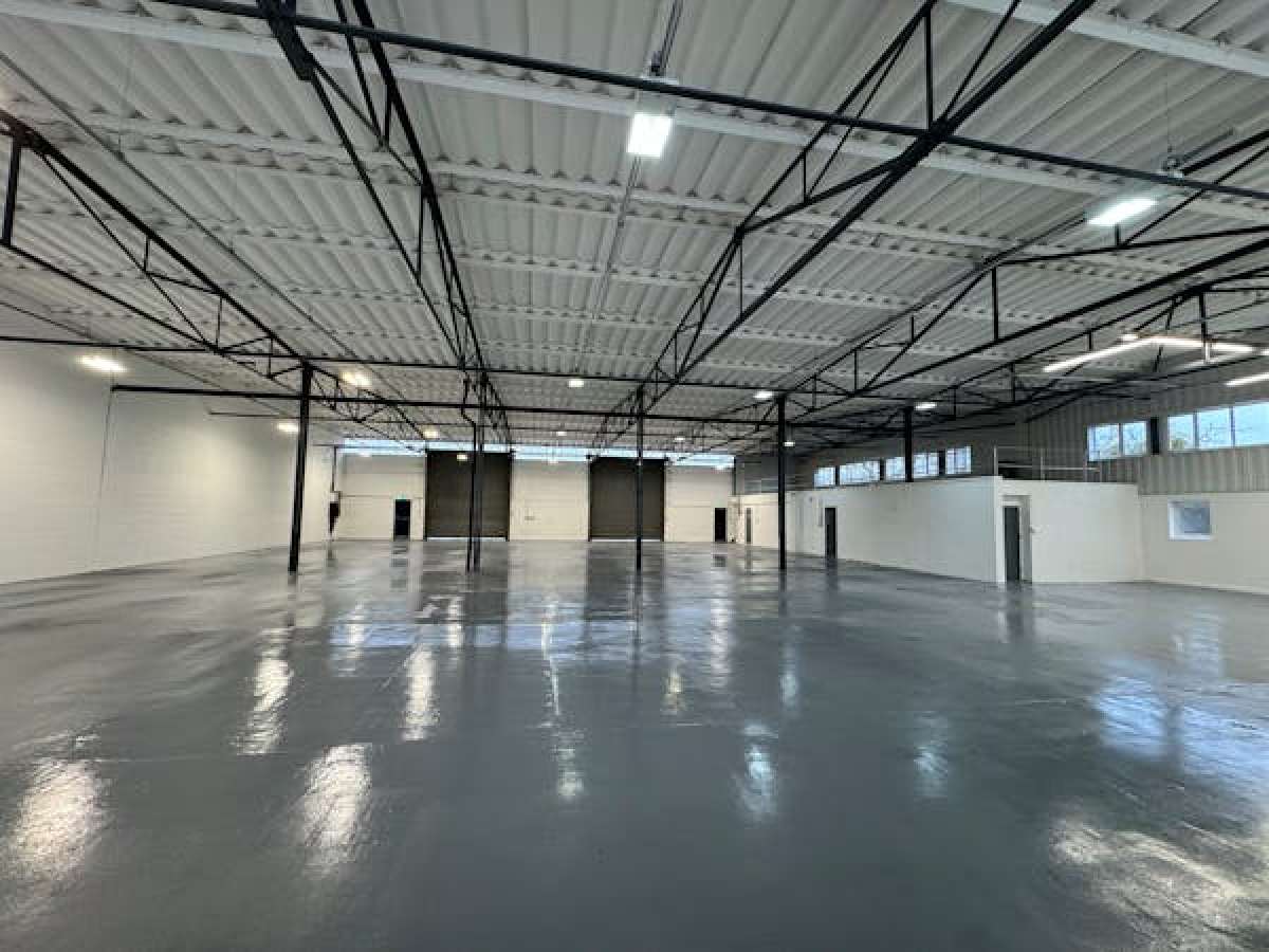 Industrial Unit in Kidderminster - photo 3