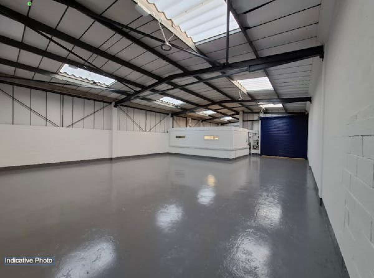 Industrial Unit in Brierley Hill - photo 3