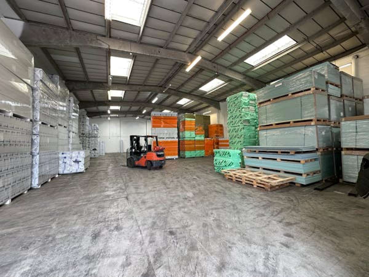 Industrial Unit in Birmingham - photo 2