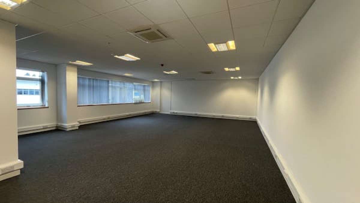 Industrial Unit in Kidderminster - photo 4