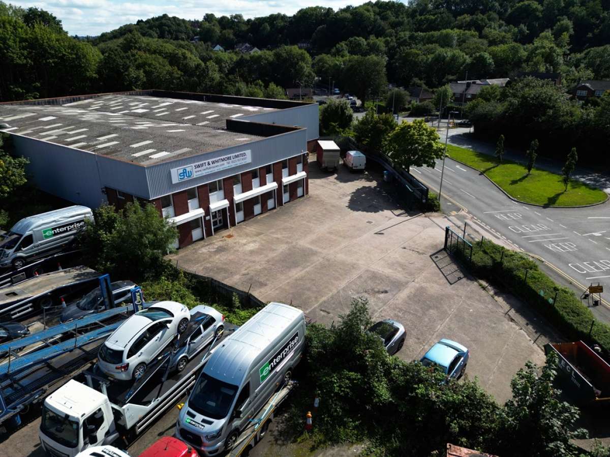 Industrial Unit in Halesowen - photo 2
