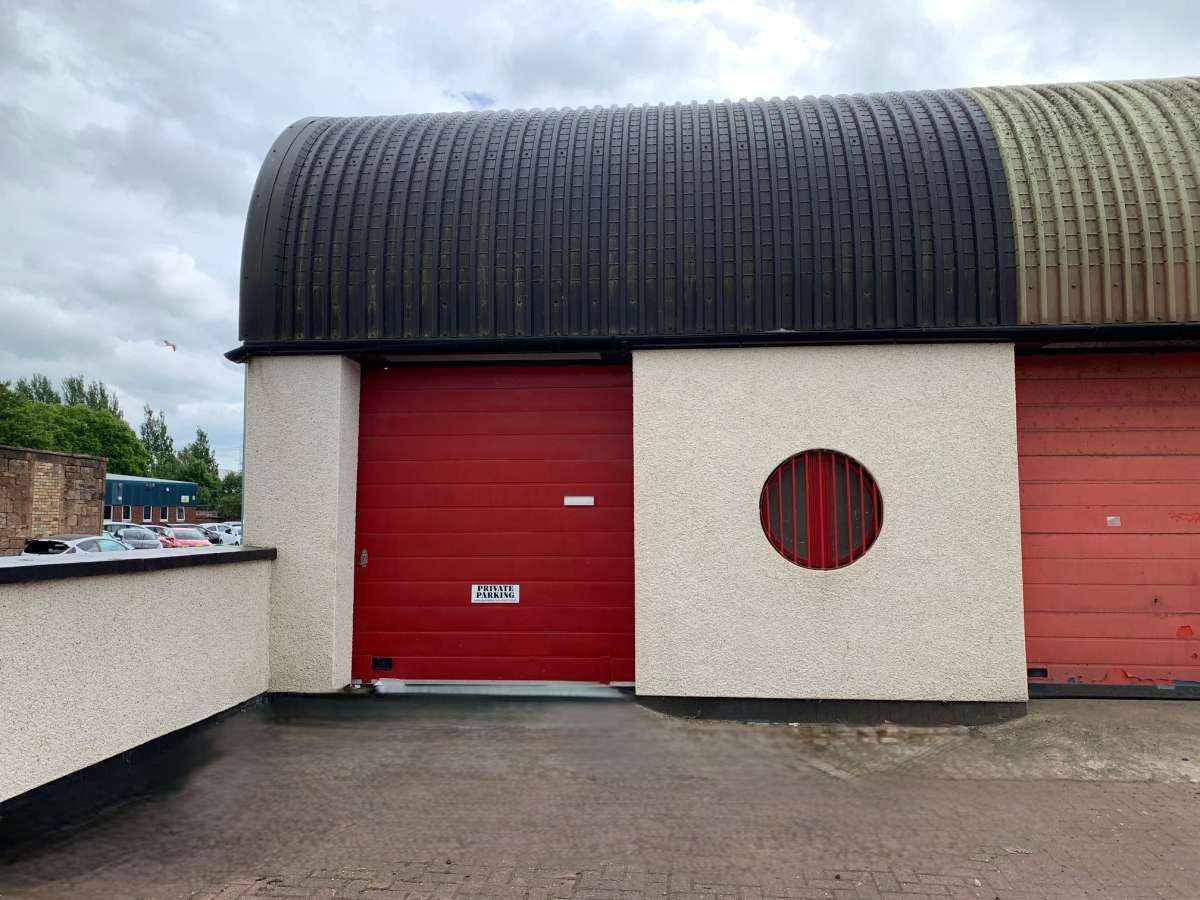 Industrial Unit in Kilmarnock - photo 2