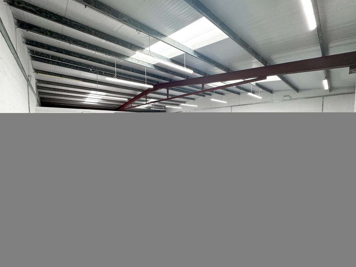 Industrial Unit in Bodmin - photo 2