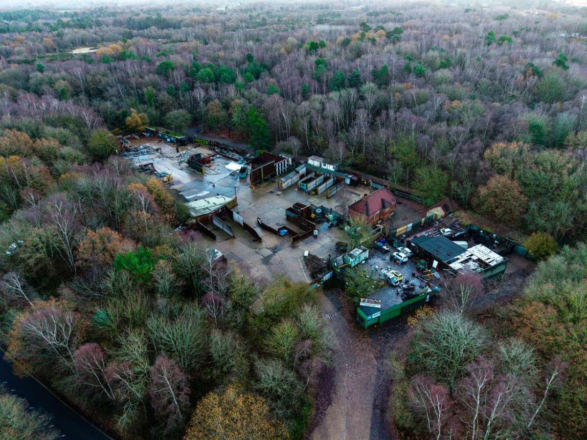 Industrial Unit in Yateley - photo 3