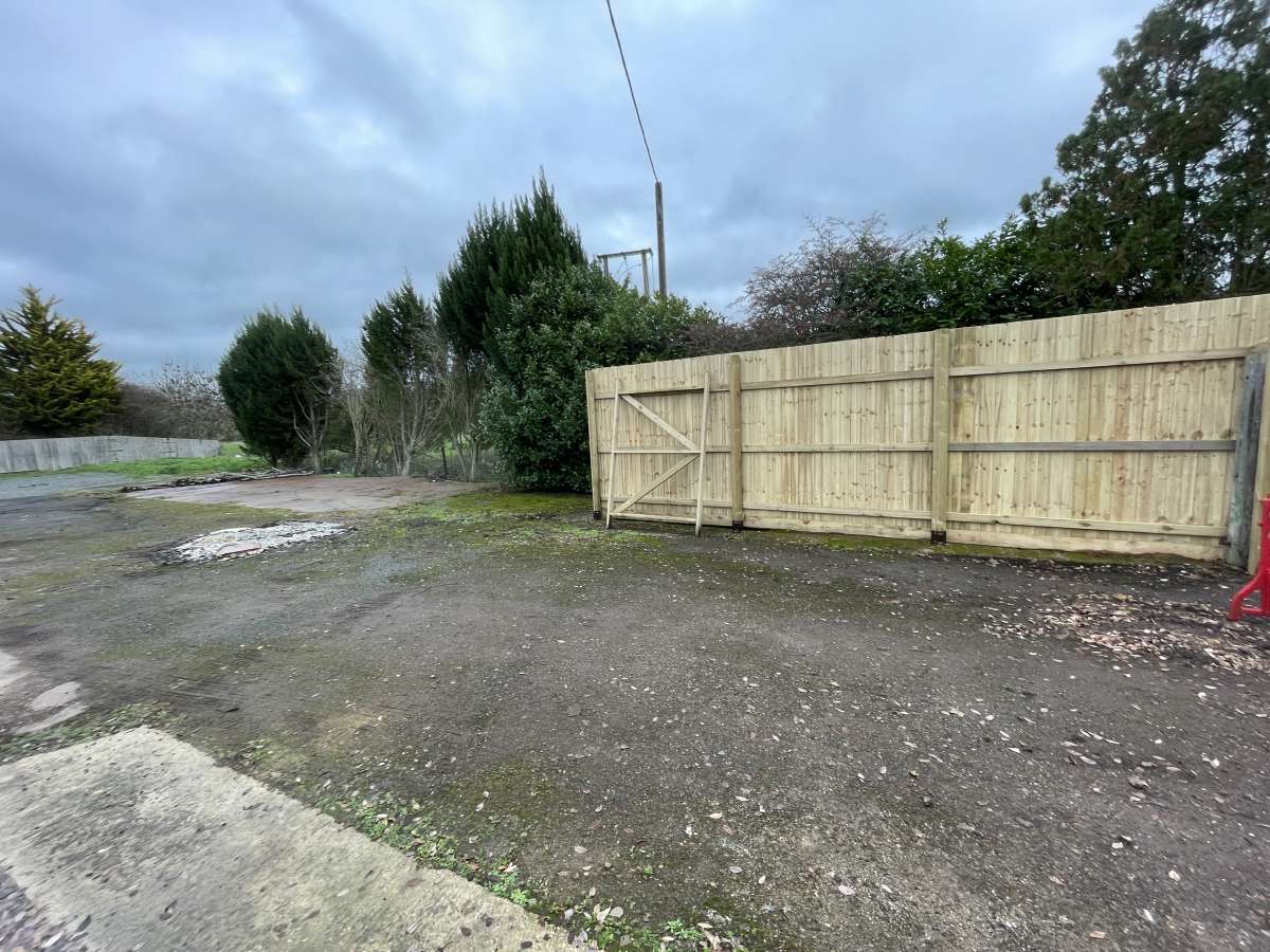 Industrial Unit in Walton - photo 3