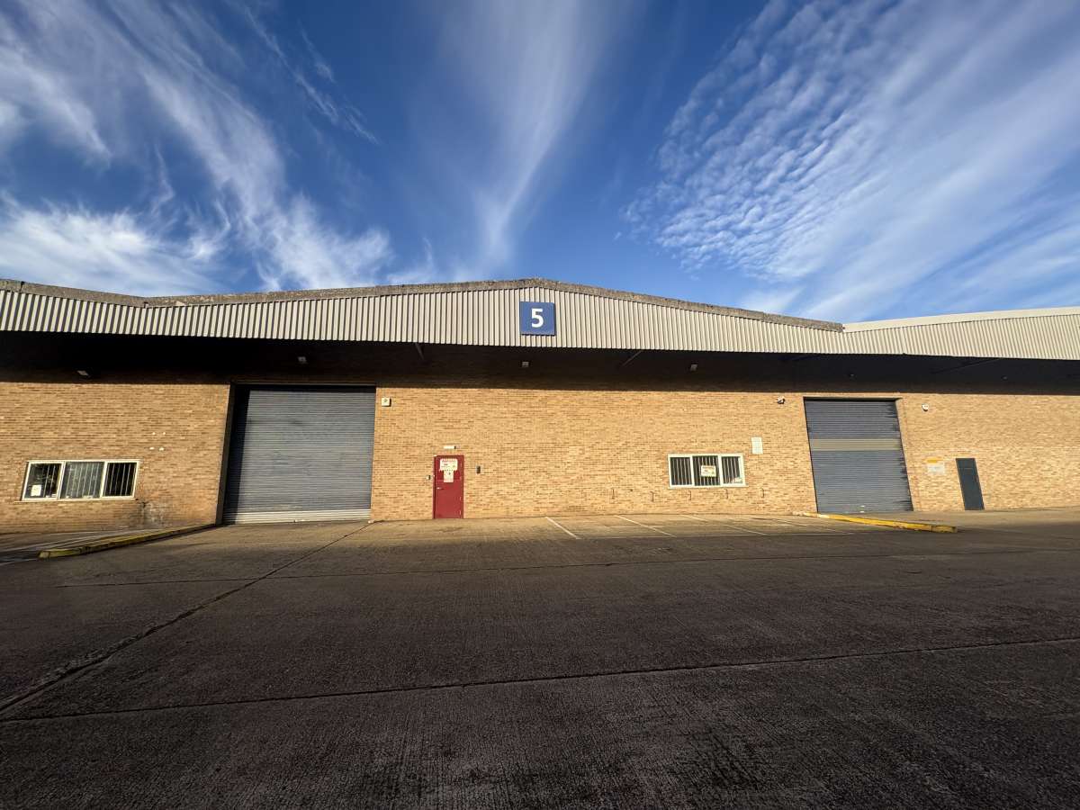 Industrial Unit in Old Wolverton - photo 3