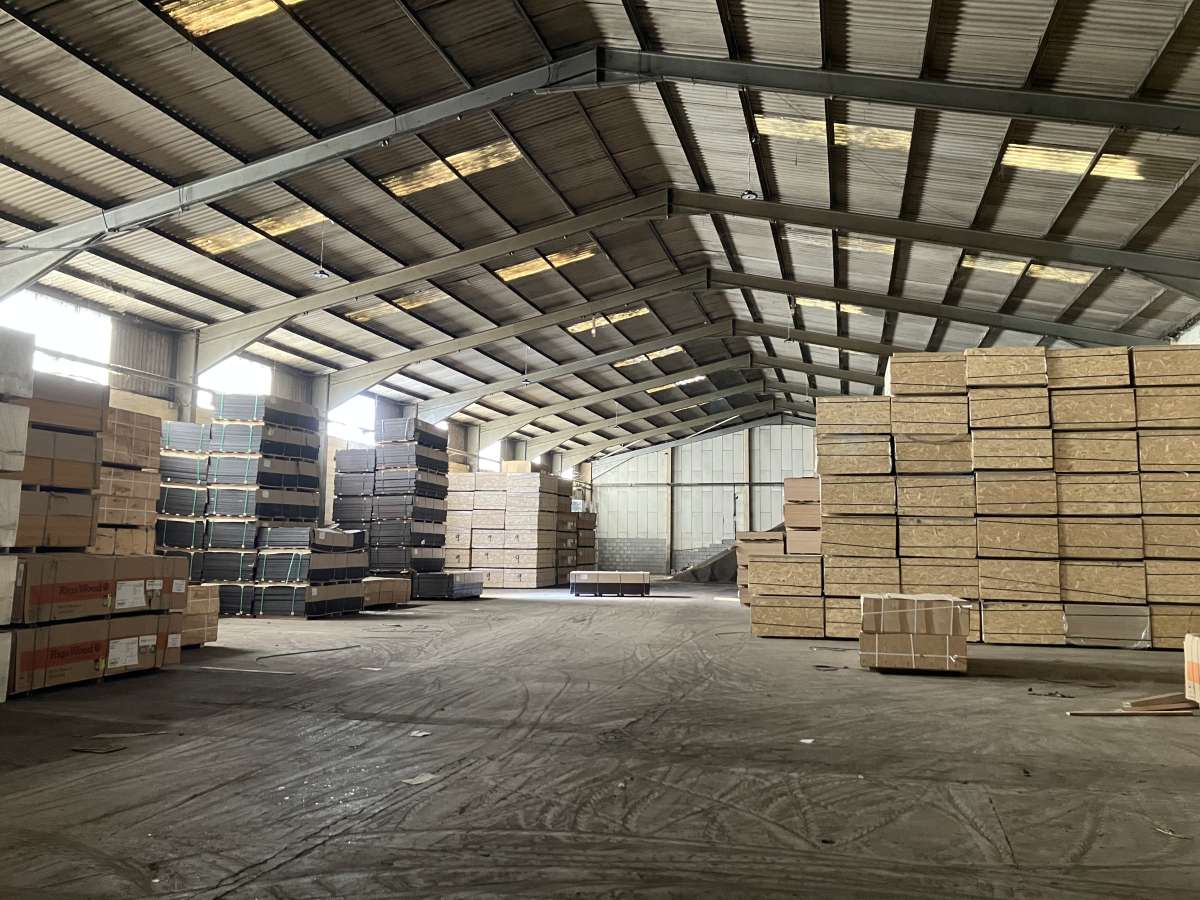 Industrial Unit in Wisbech - photo 2