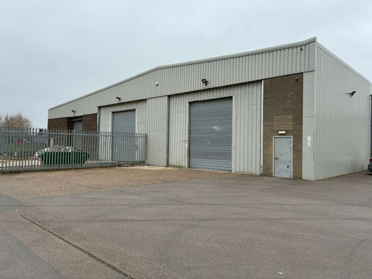 Industrial Unit in King's Lynn - photo 4