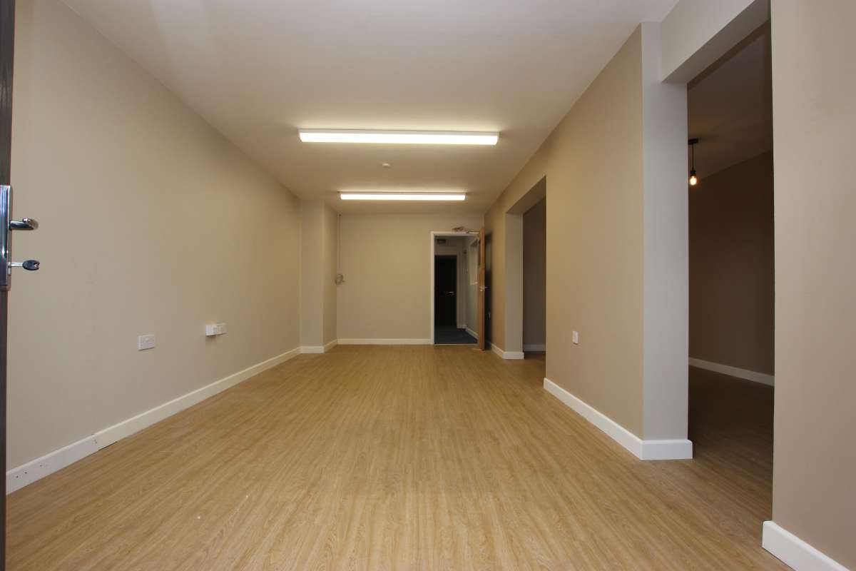 Industrial Unit in Grantham - photo 2