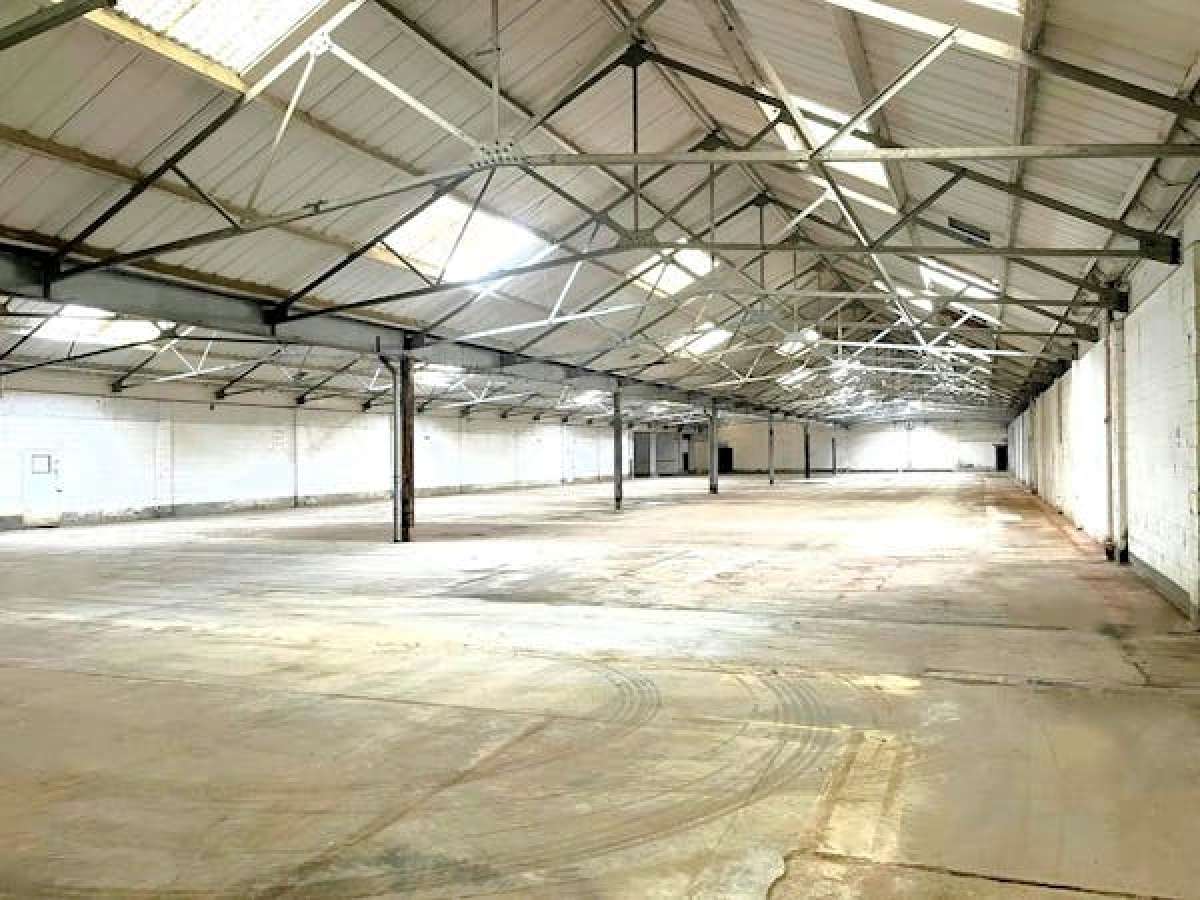 Industrial Unit in Park Royal - photo 4