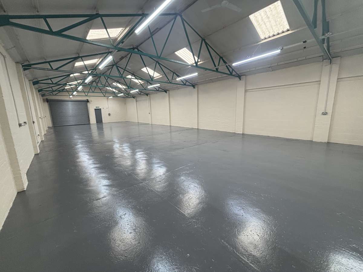 Industrial Unit in Leicester - photo 2