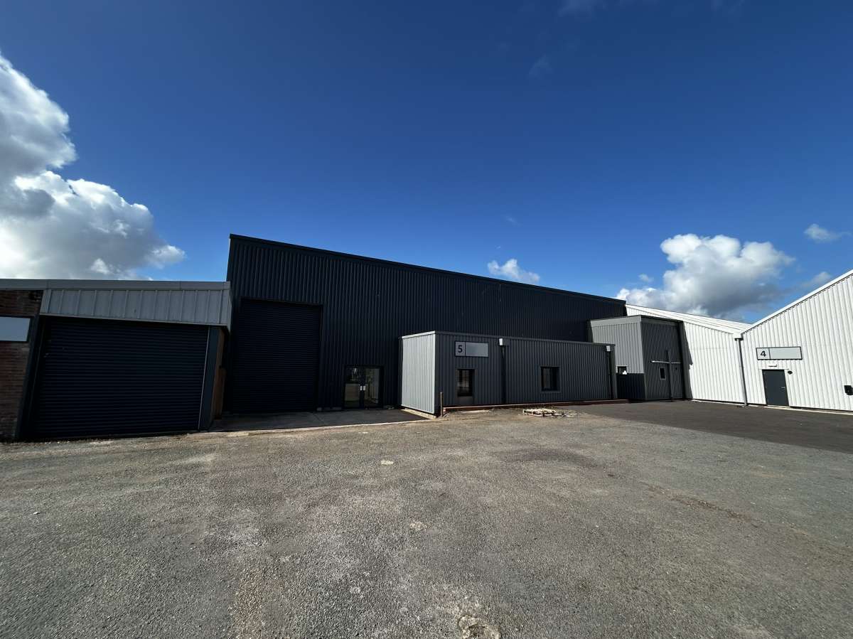 Industrial Unit in Exeter - photo 4